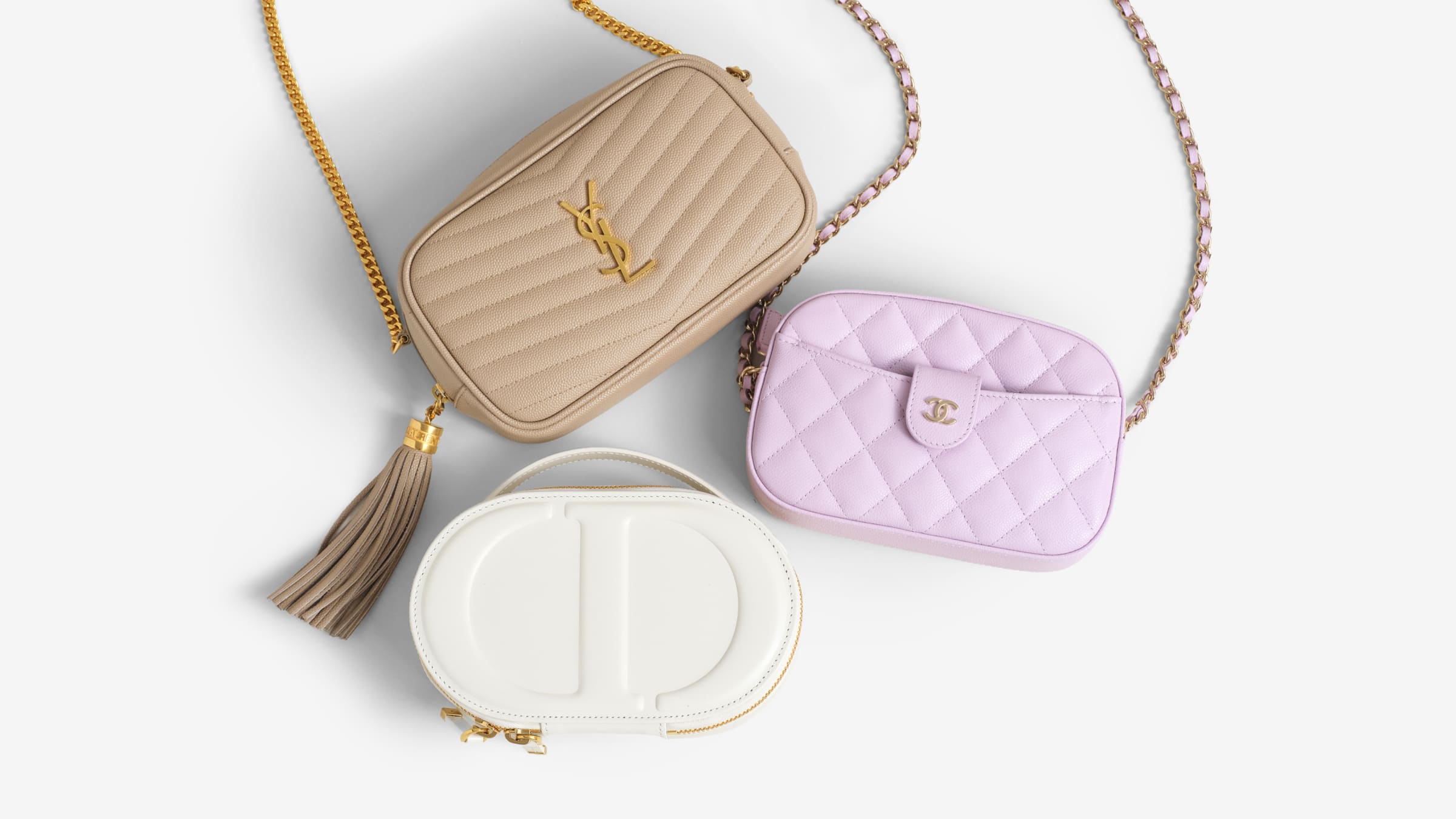 Are Camera Bags Still in Style: Trendy Picks for Photographers