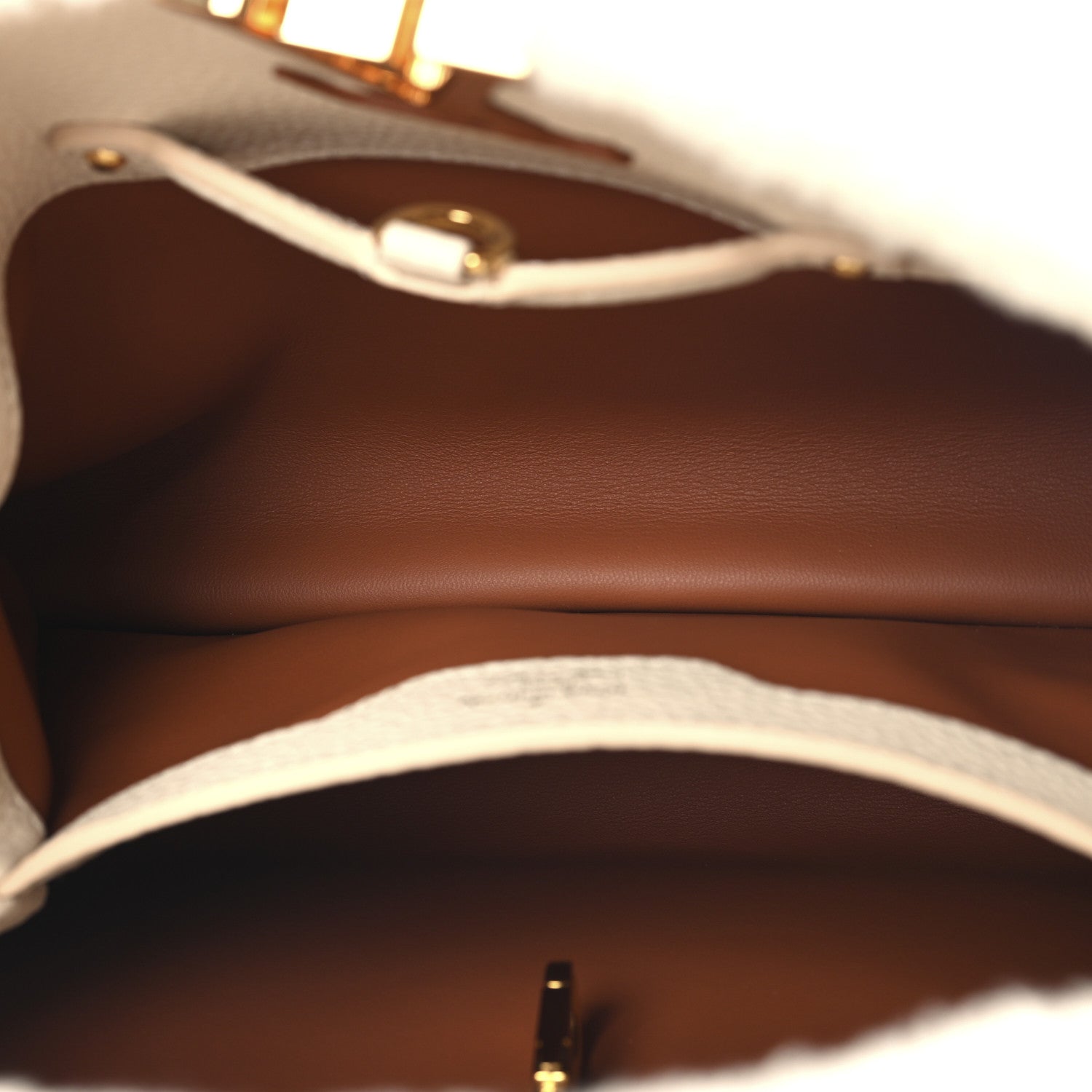 Louis Vuitton Shearling Calfskin Capucines BB White 5 of 9