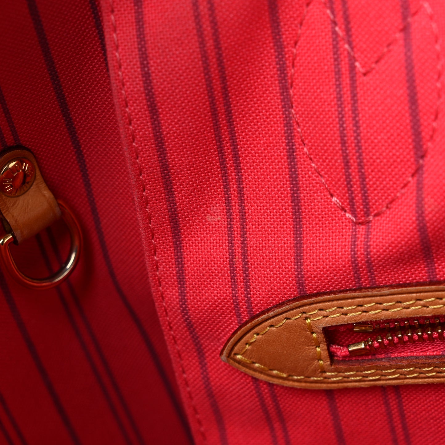 Monogram V Neverfull MM Grenade
