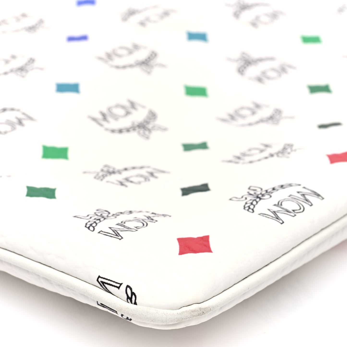 Skyoptic Visetos Crossbody Pouch Spectrum Diamond White