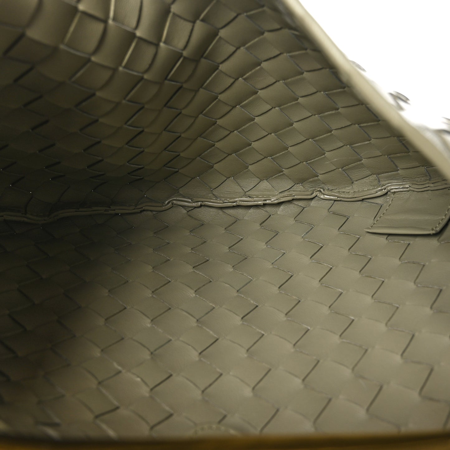 Nappa Intrecciato Sardine Bag Travertine