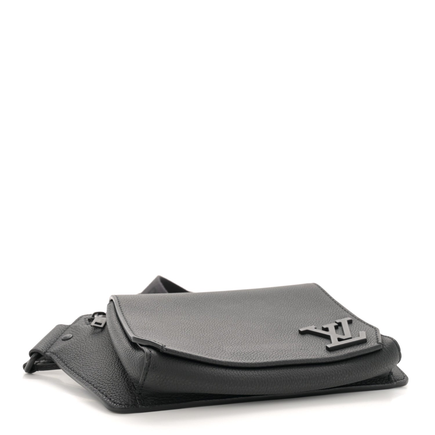 Louis Vuitton Grained Calfskin Aerogram Slingbag Black 4 of 14