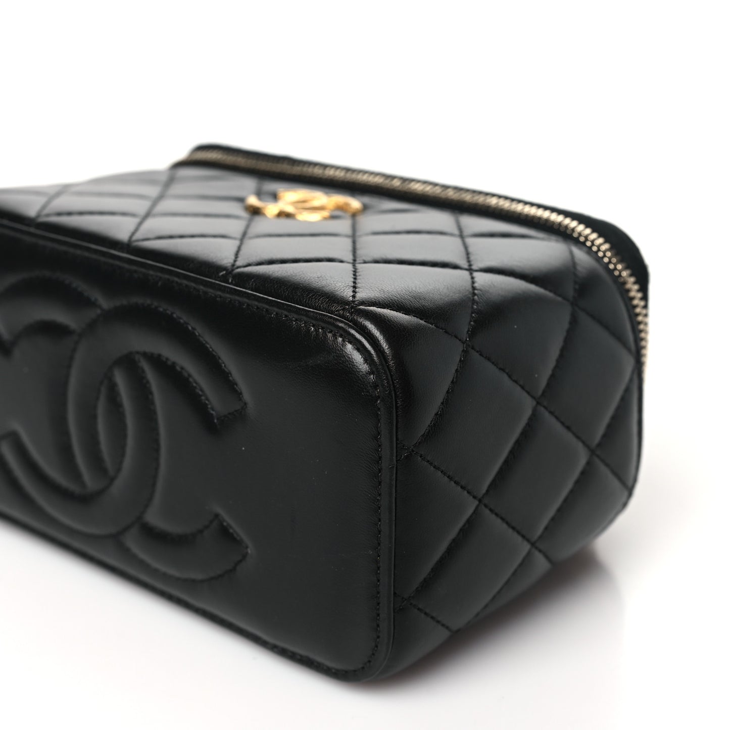 Lambskin Quilted Small Pillow Crush Vanity Case With Chain Black