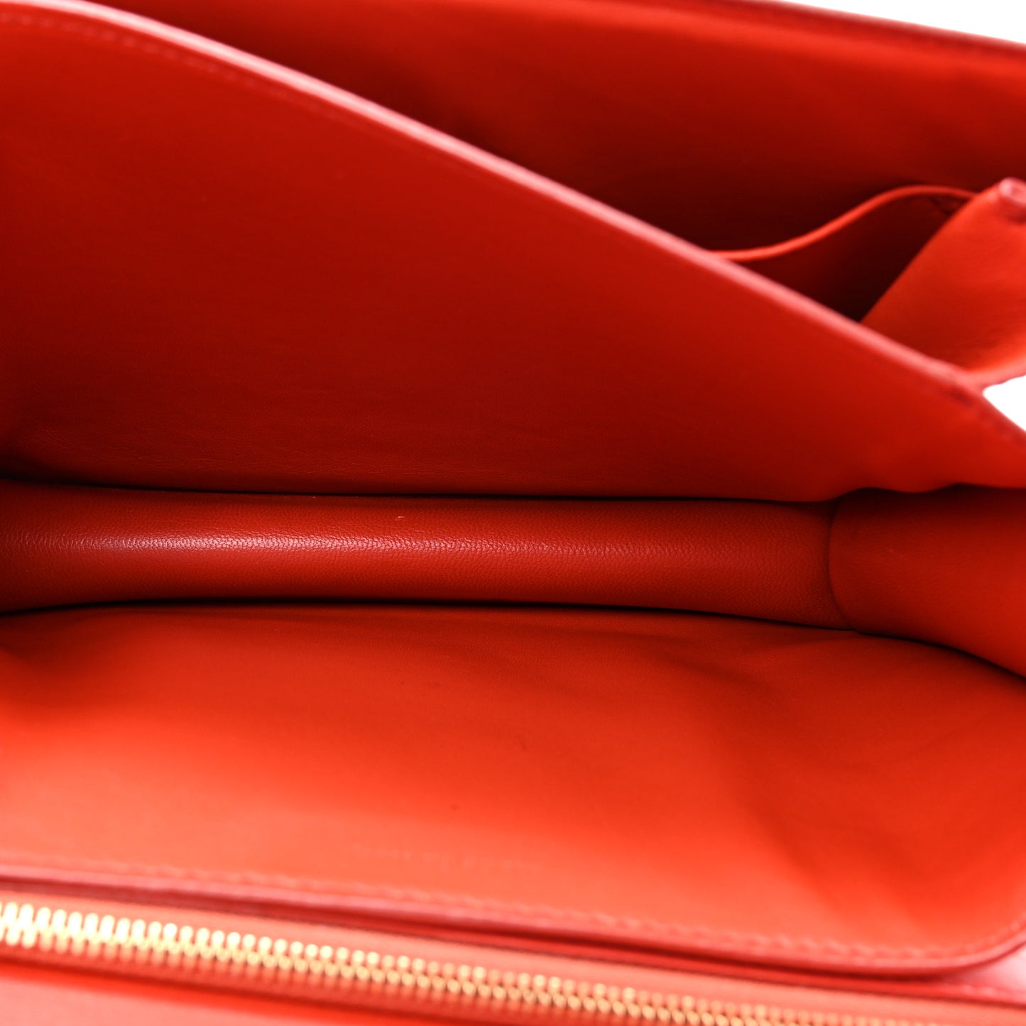 Calfskin Medium Classic Box Flap Bag Red