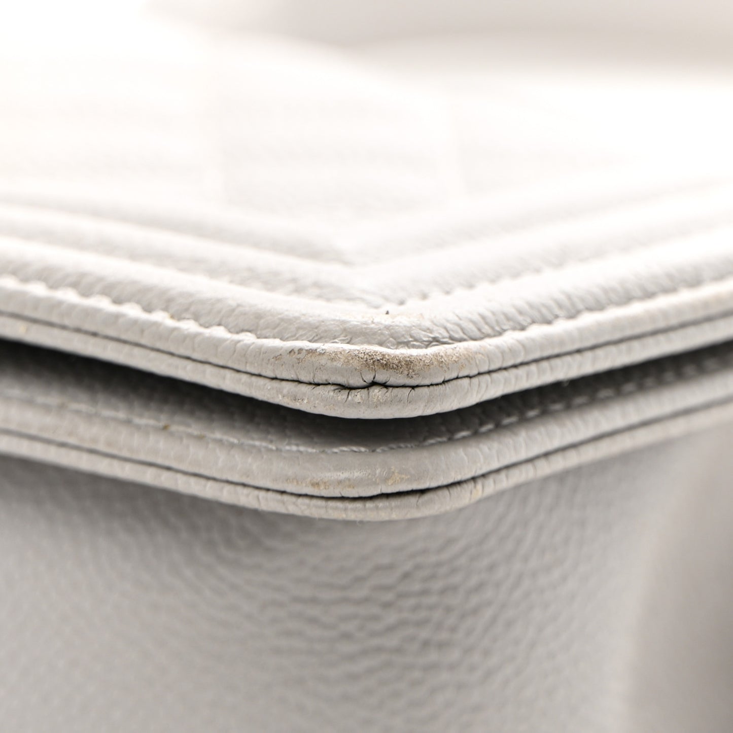 Caviar Quilted Small Boy Flap Light Grey