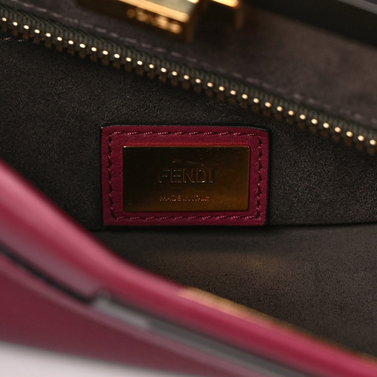 Vitello Seta Medium Peekaboo Iconic Satchel Magenta