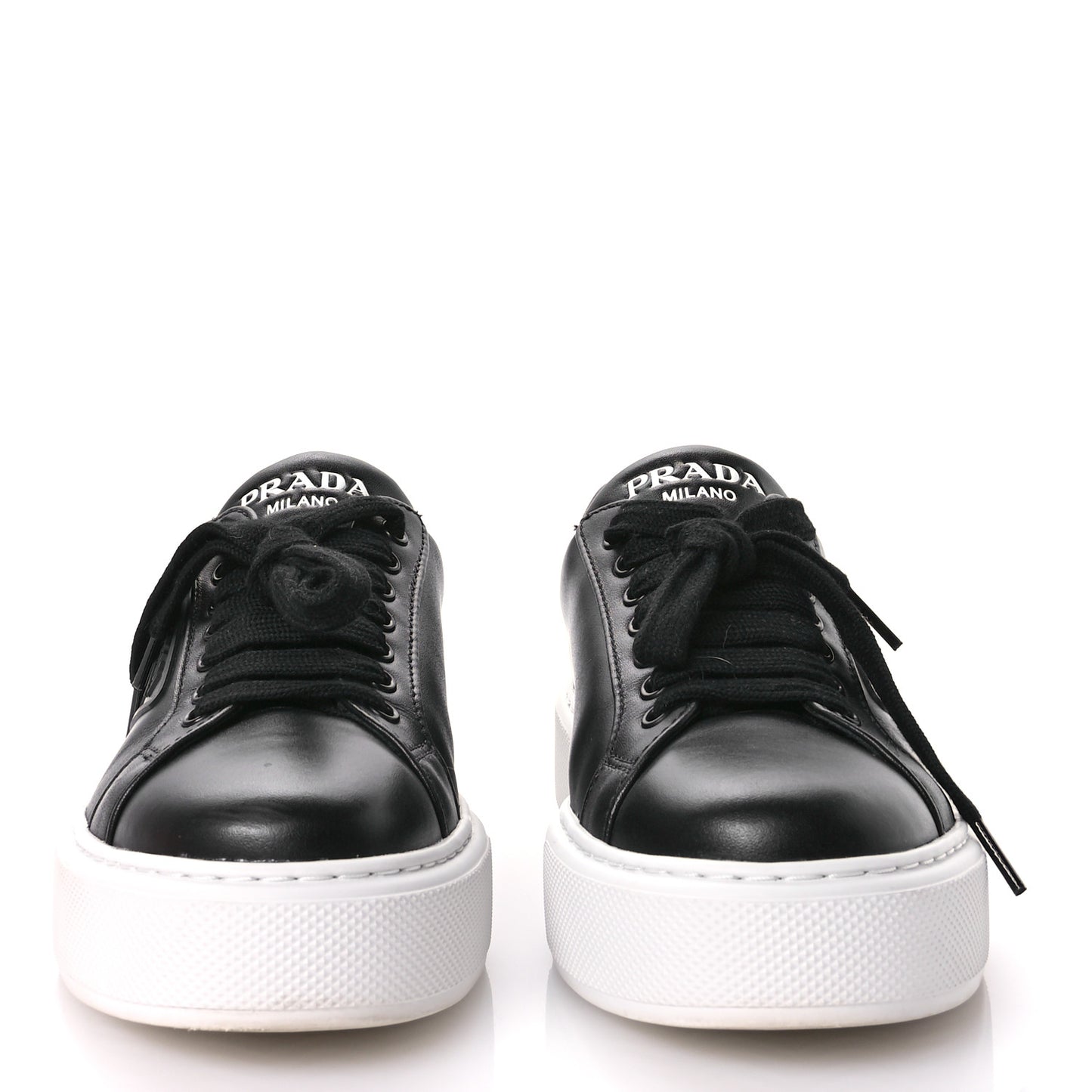 Vitello Soft Logo Mens Low Top Sneakers 6.5 Black White