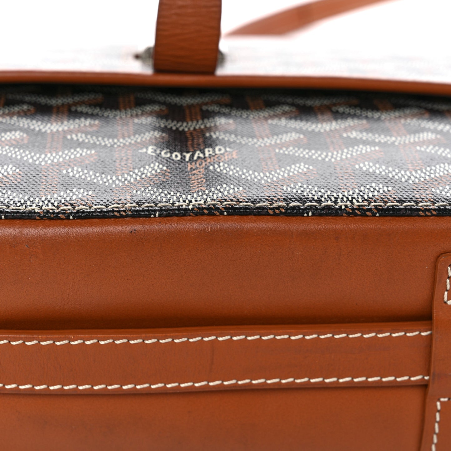 Goyardine Belvedere II MM Messenger Bag Black Gold