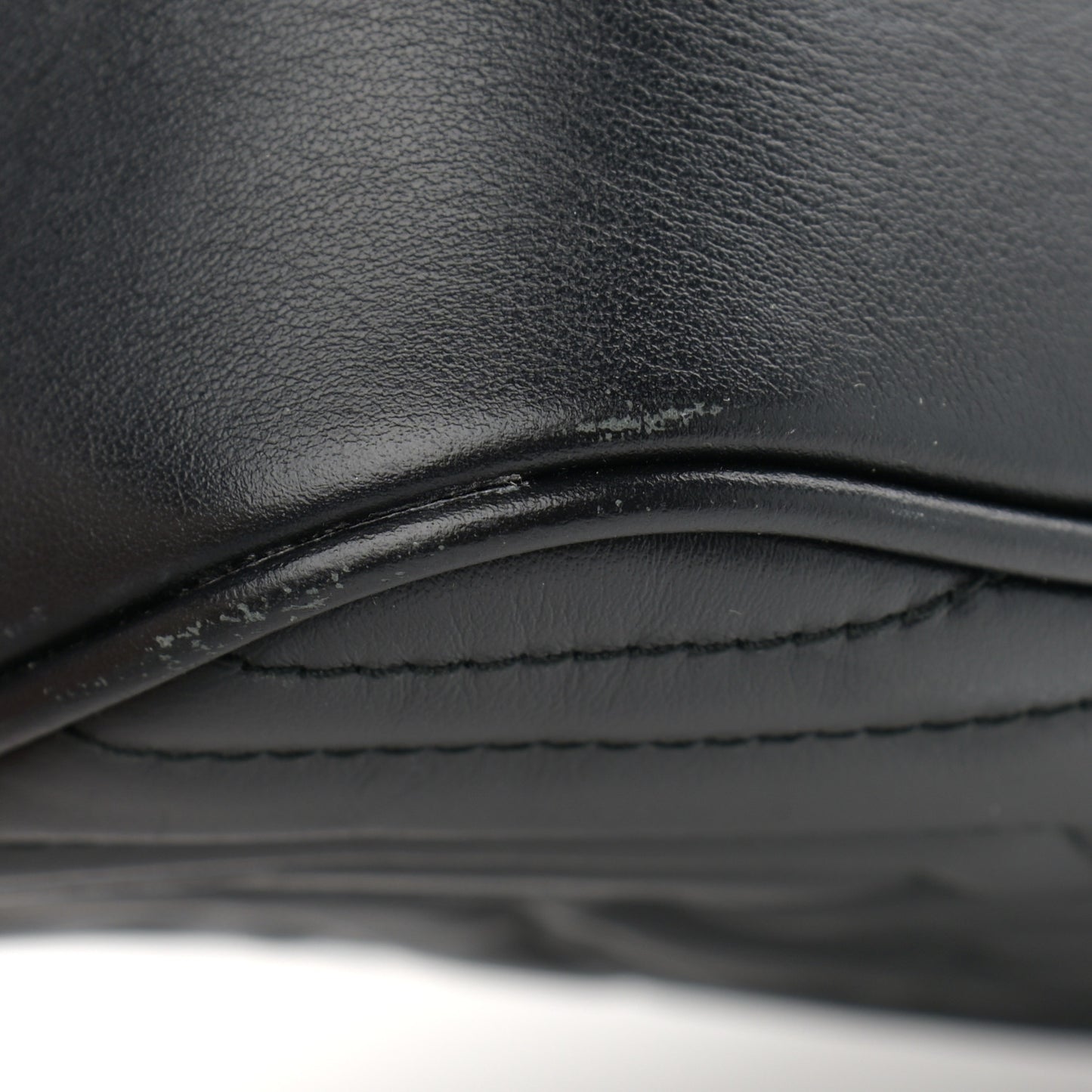 Calfskin Matelasse Small GG Marmont Chain Shoulder Bag Black