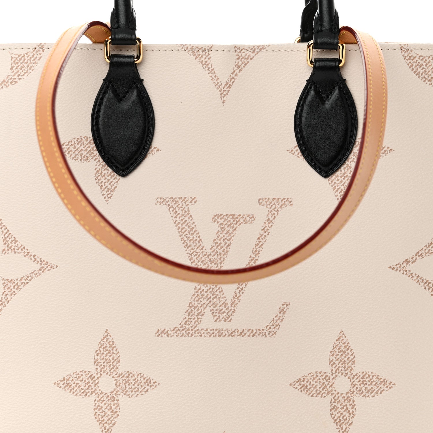 Louis Vuitton Monogram Dune Giant Onthego MM 7 of 11