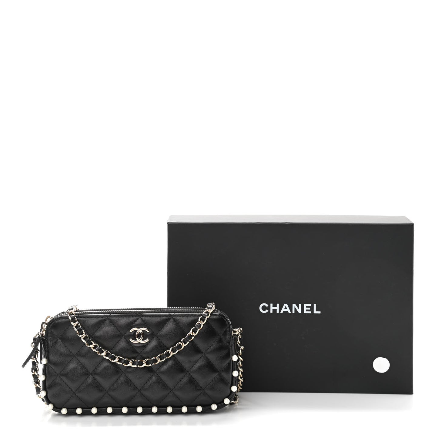 Calfskin Quilted Pearl Small Clutch With Chain Black