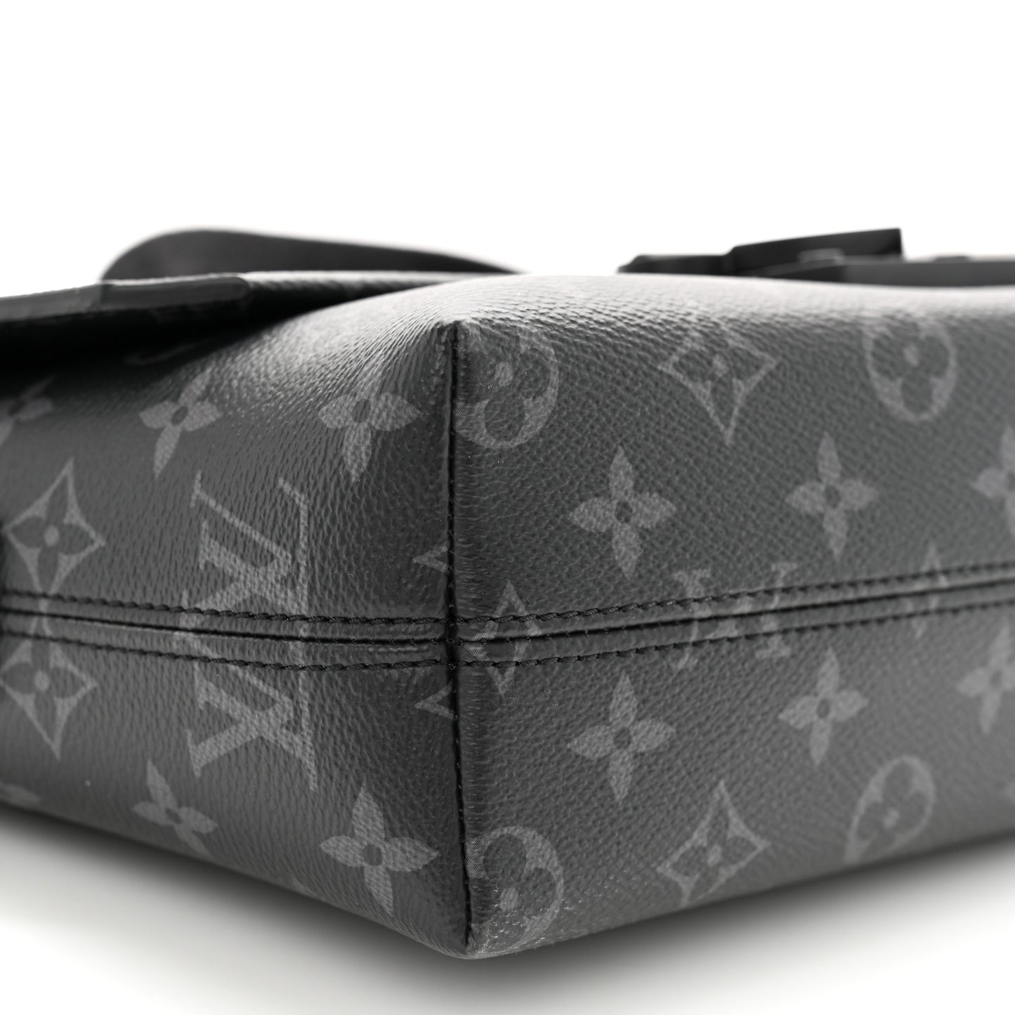 Monogram Eclipse S-Cape Messenger