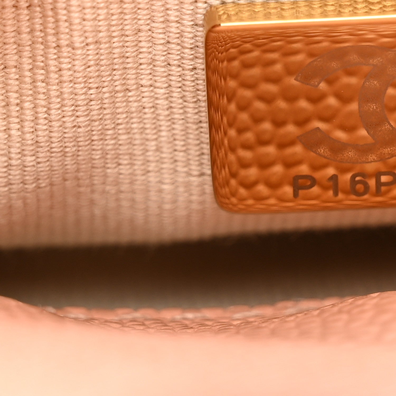 Chanel Caviar Quilted Small Wavy CC Hobo Coral 8 of 11