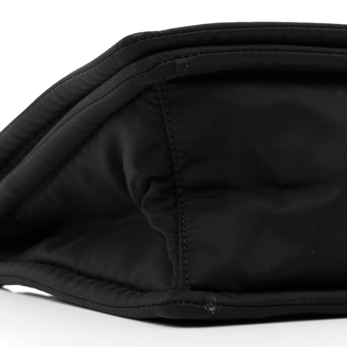 Nylon Tessuto Chain Shoulder Bag Black