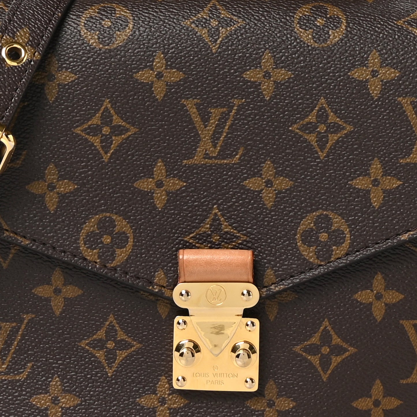 Monogram Pochette Metis