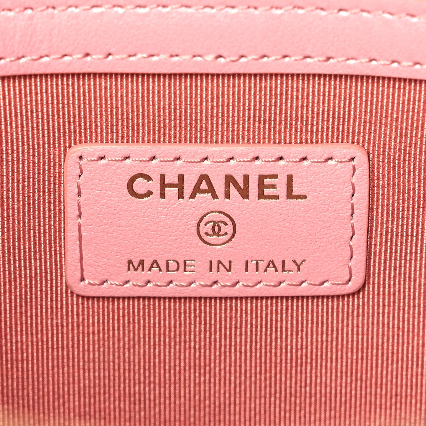 Iridescent Caviar Quilted Medium Cosmetic Case Rose Pink