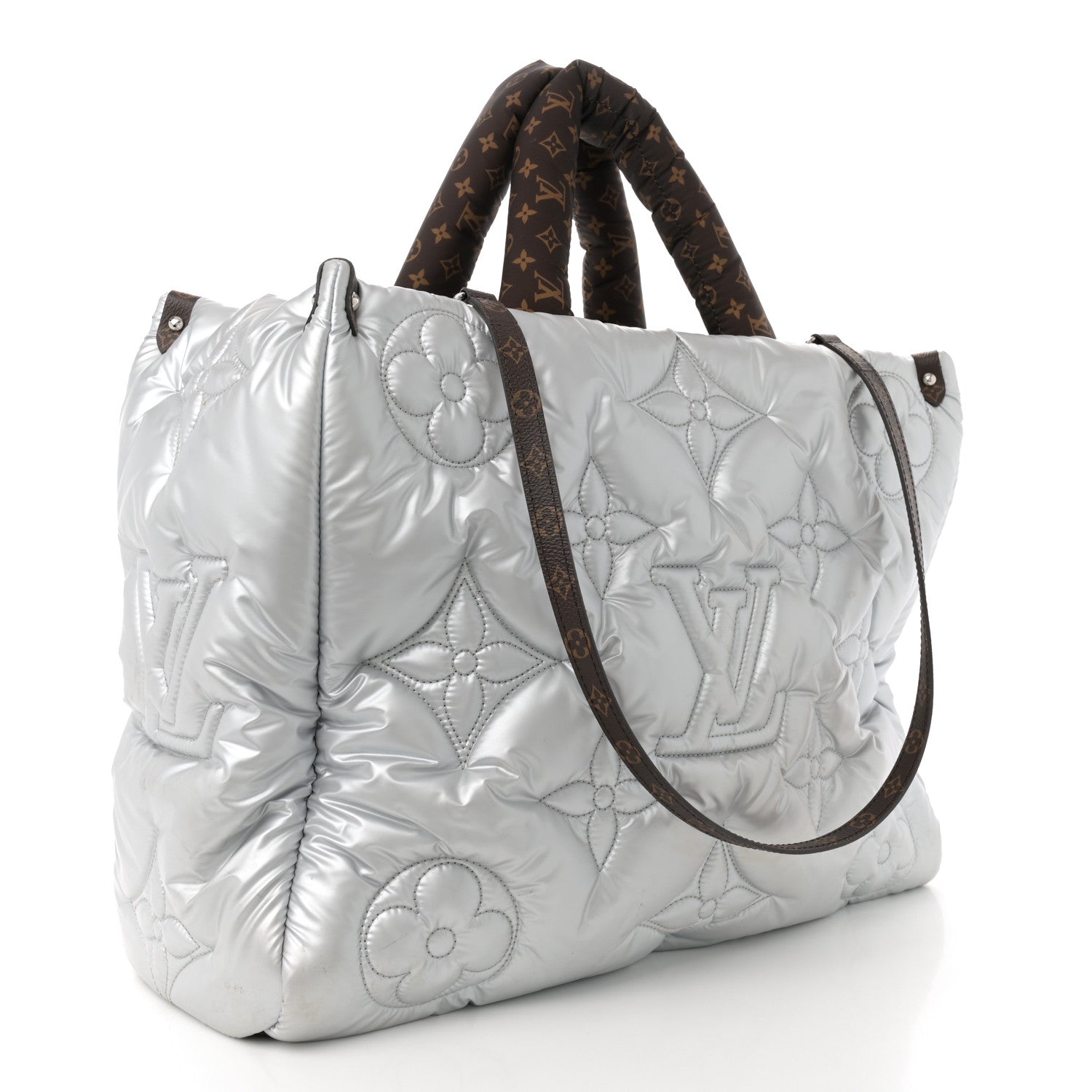 Louis Vuitton Econyl Monogram Pillow Giant Onthego GM Silver 3 of 10