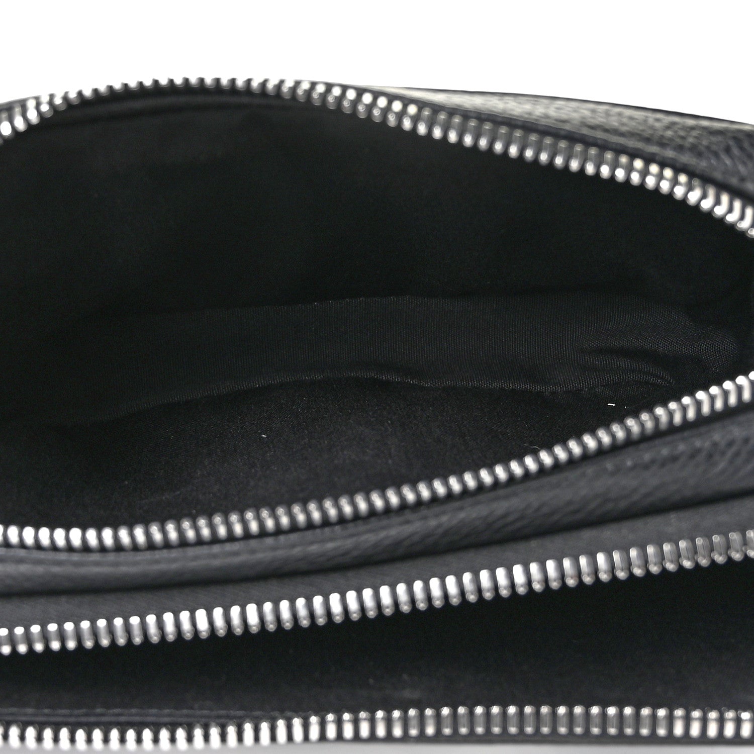 Christian Dior X SHAWN STUSSY Grained Calfskin Double Zip Crossbody Pouch Black 4 of 7