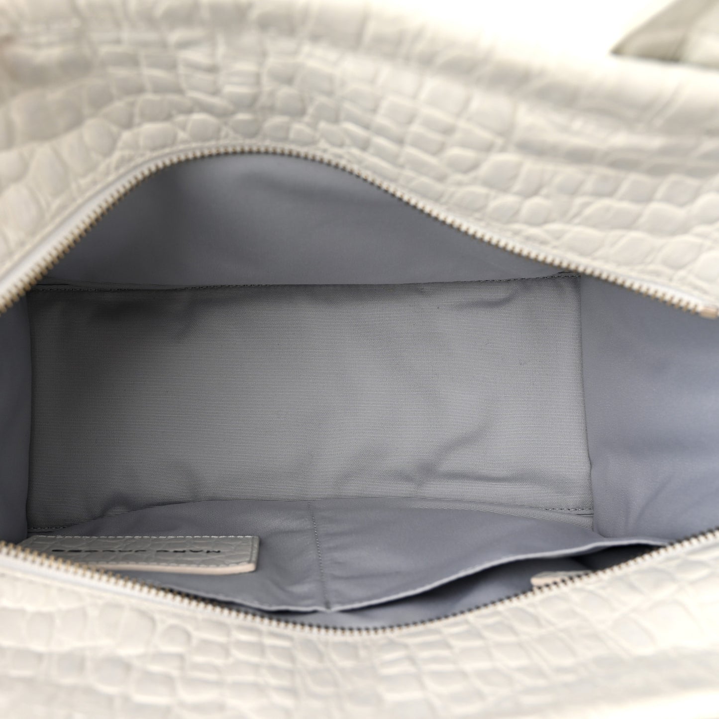 Croc Embossed Medium The Tote Bag Ivory