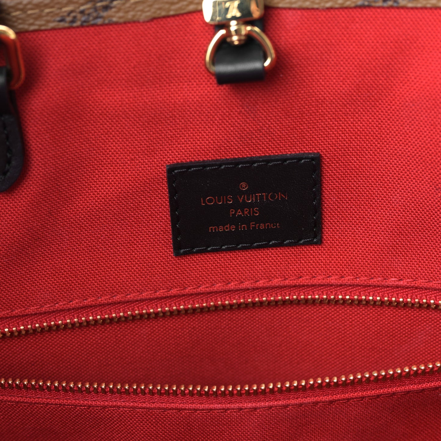 Reverse Monogram Giant Onthego MM