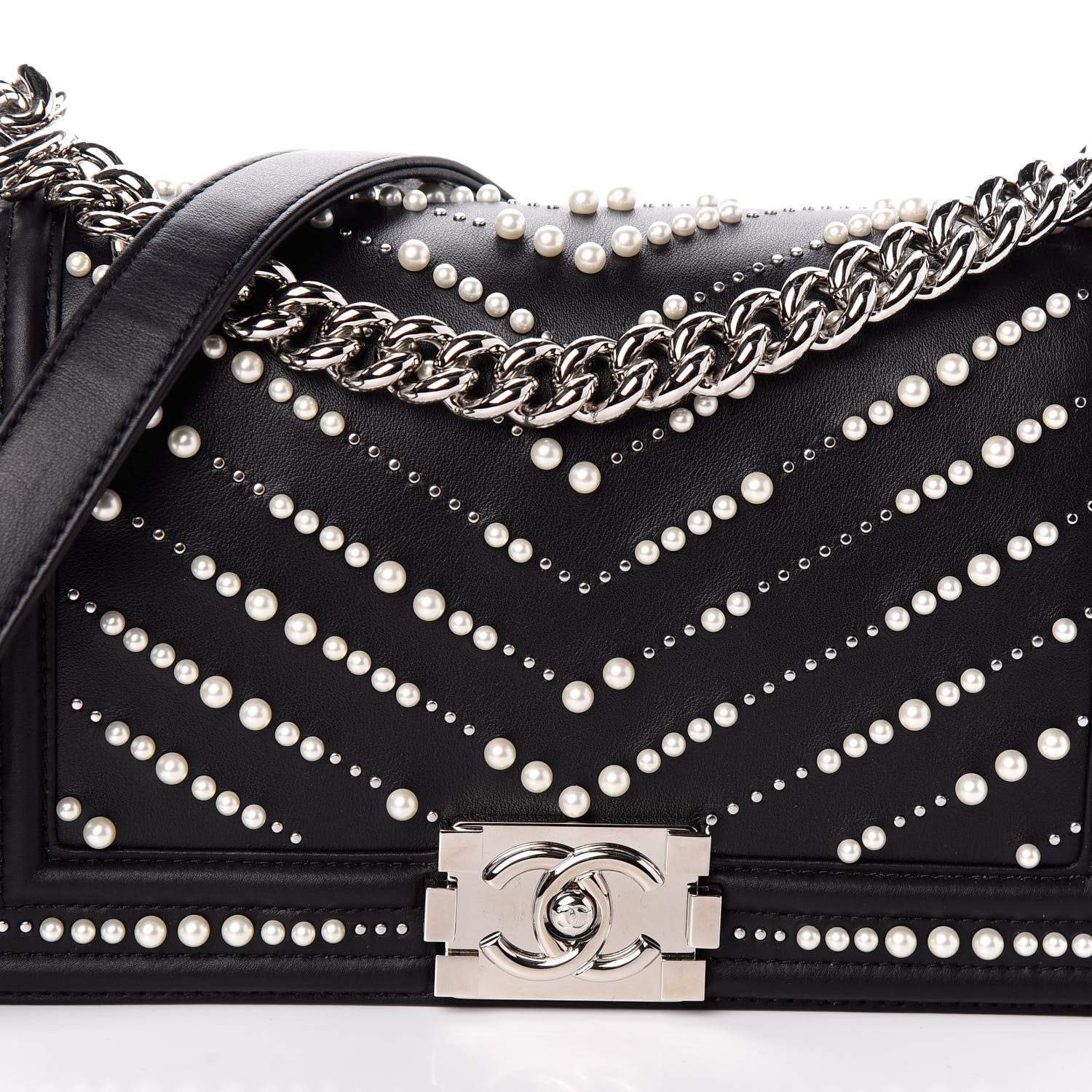 Chanel Calfskin Pearl Chevron Medium Boy Flap Black 10 of 10
