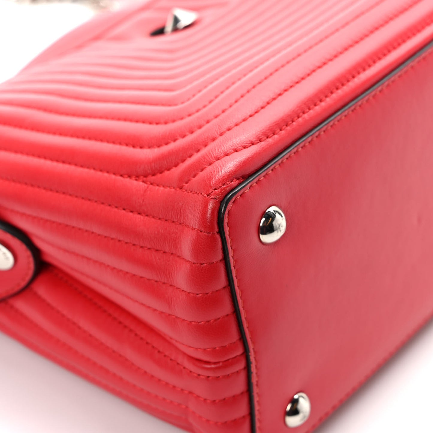 Shiny Nappa Trapuntata Small DotCom Click Chain Satchel Rojo