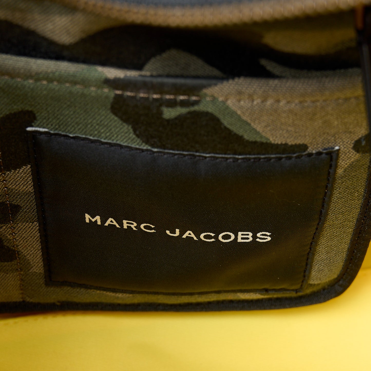 Canvas Camouflage Medium The Tote Bag Khaki