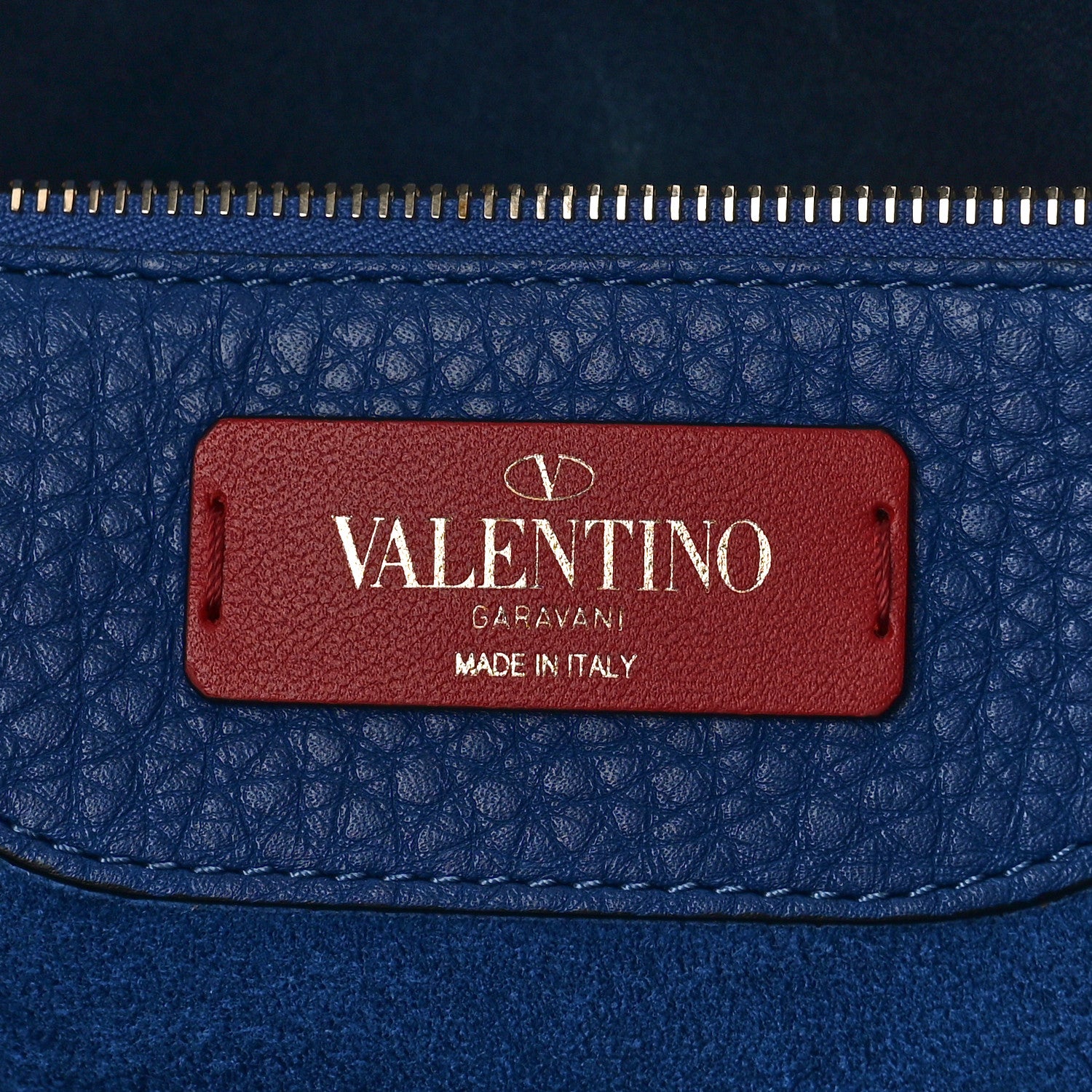 Valentino Garavani Grained Calfskin Rockstud Shoulder Tote Baltique 6 of 8