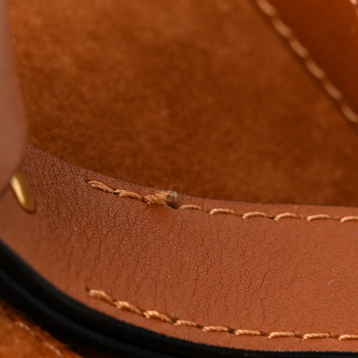 Suede Small Hayley Hobo Caramel