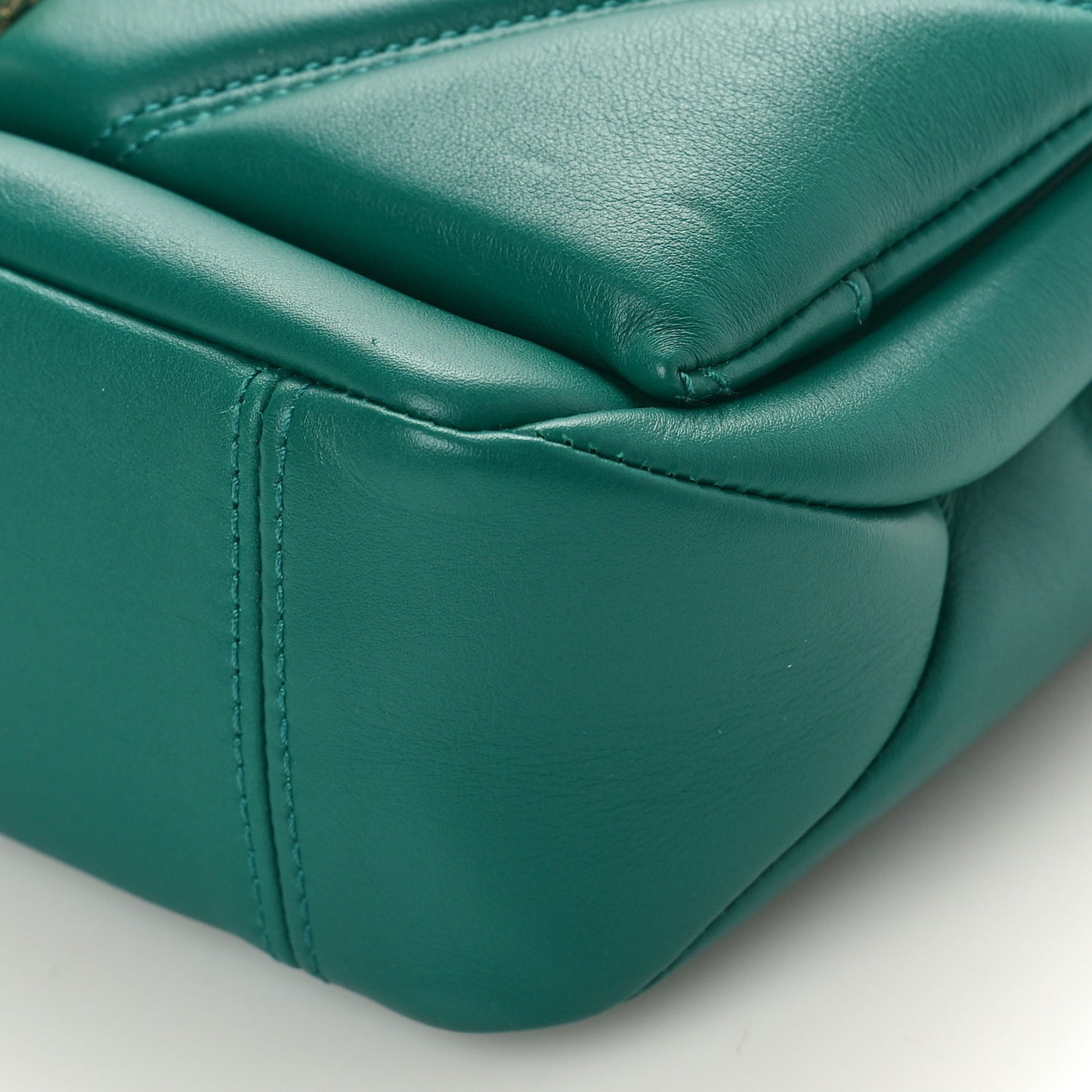 Calfskin Matelasse Mini Serpenti Cabochon Crossbody Bag Jade Green