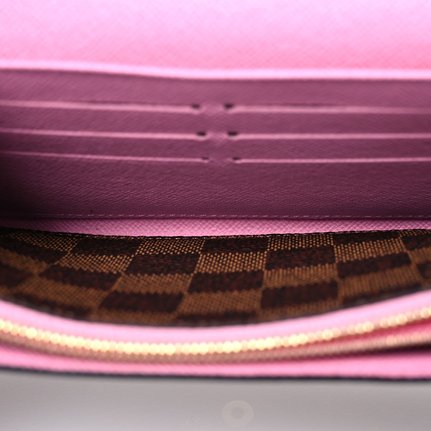Damier Ebene 2022 Christmas Animation London Sarah Wallet Pink