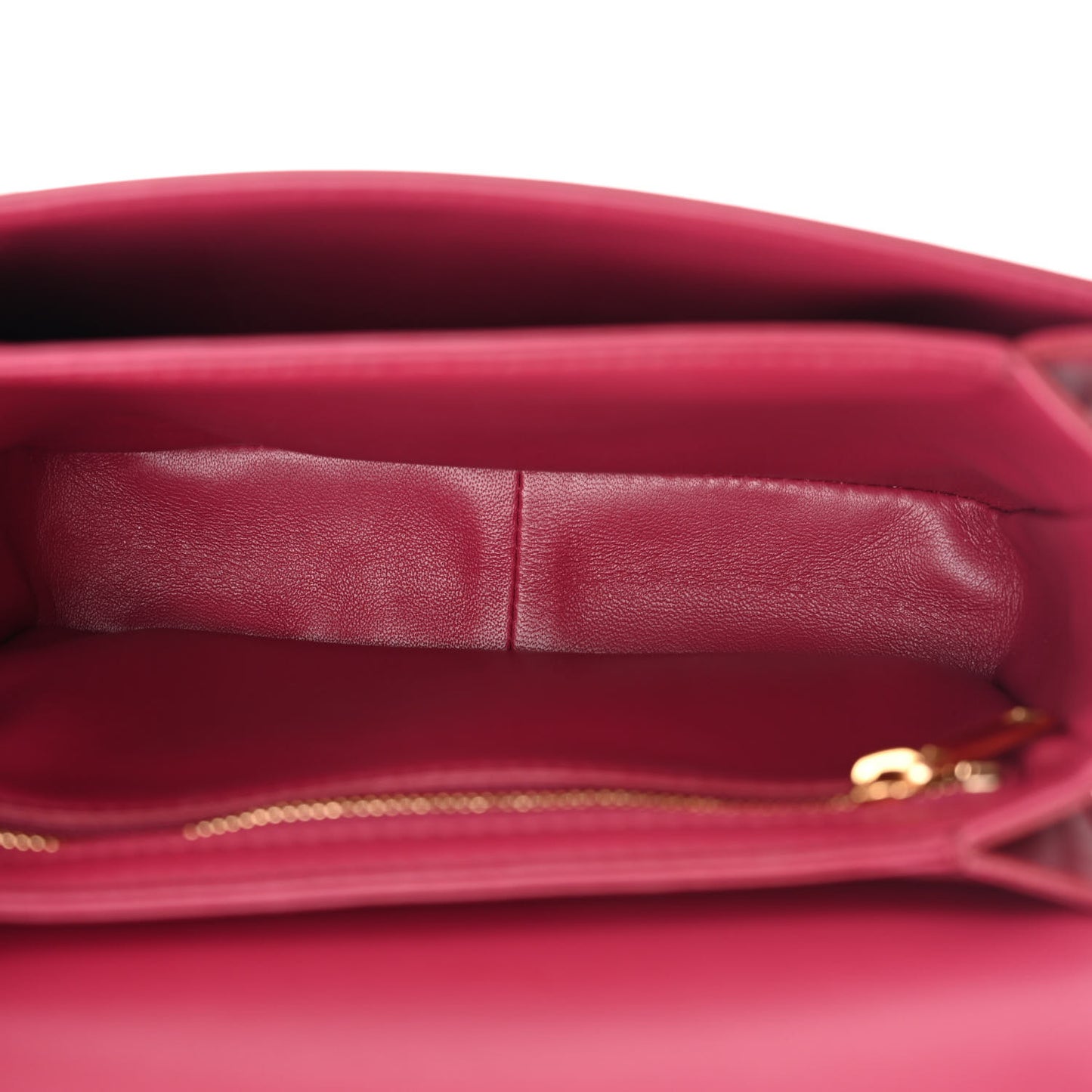 Shiny Calfskin Teen Triomphe Carmin