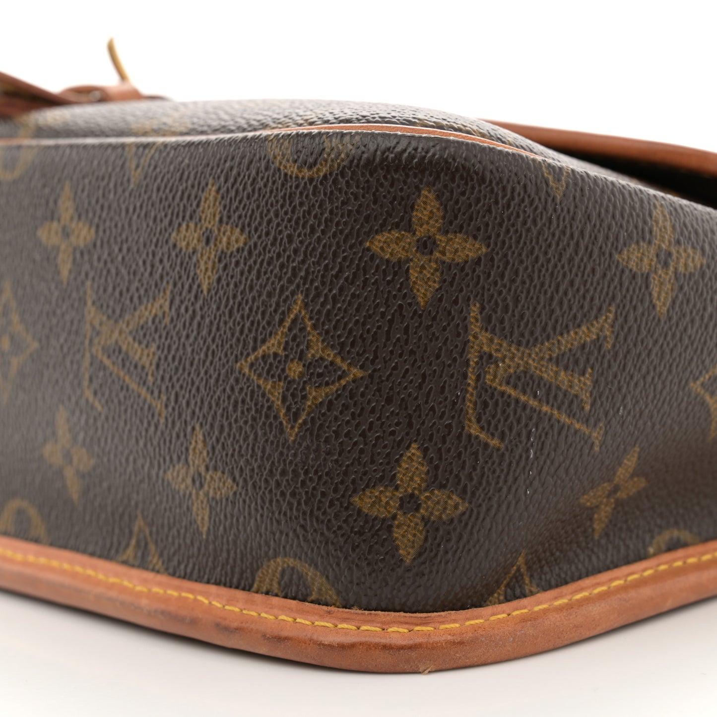 Monogram Sologne