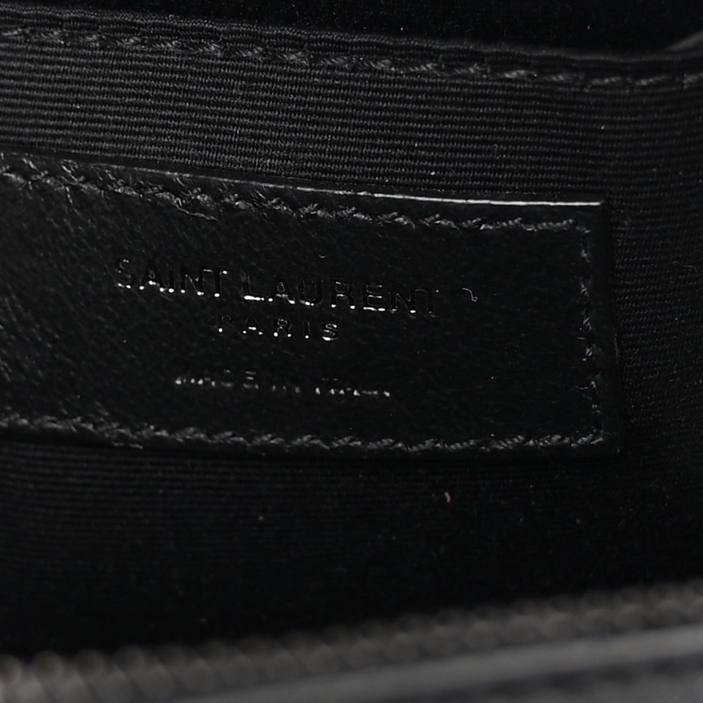 Calfskin Matelasse Chevron Round Vinyle Camera Bag Black