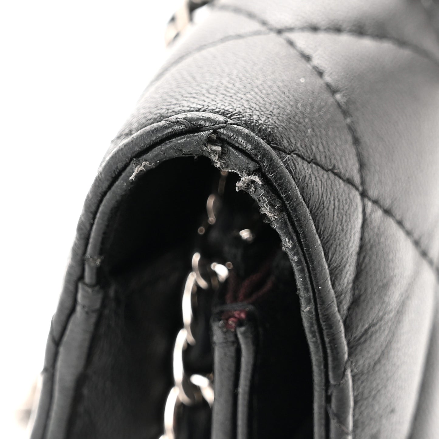 Lambskin Quilted Wallet On Chain WOC Black