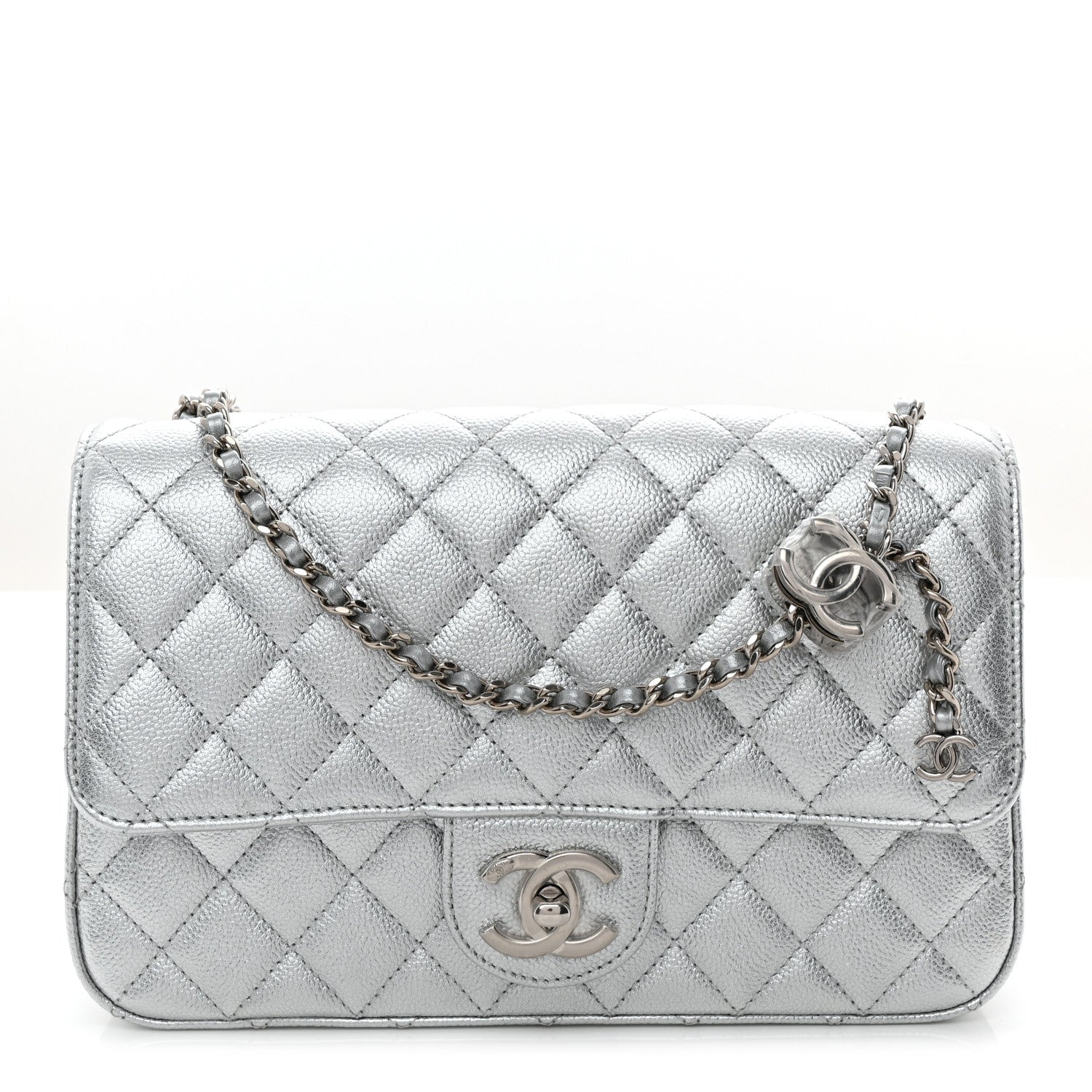 Chanel Metallic Caviar Quilted Medium CC Slide Flap Silver 1923656
