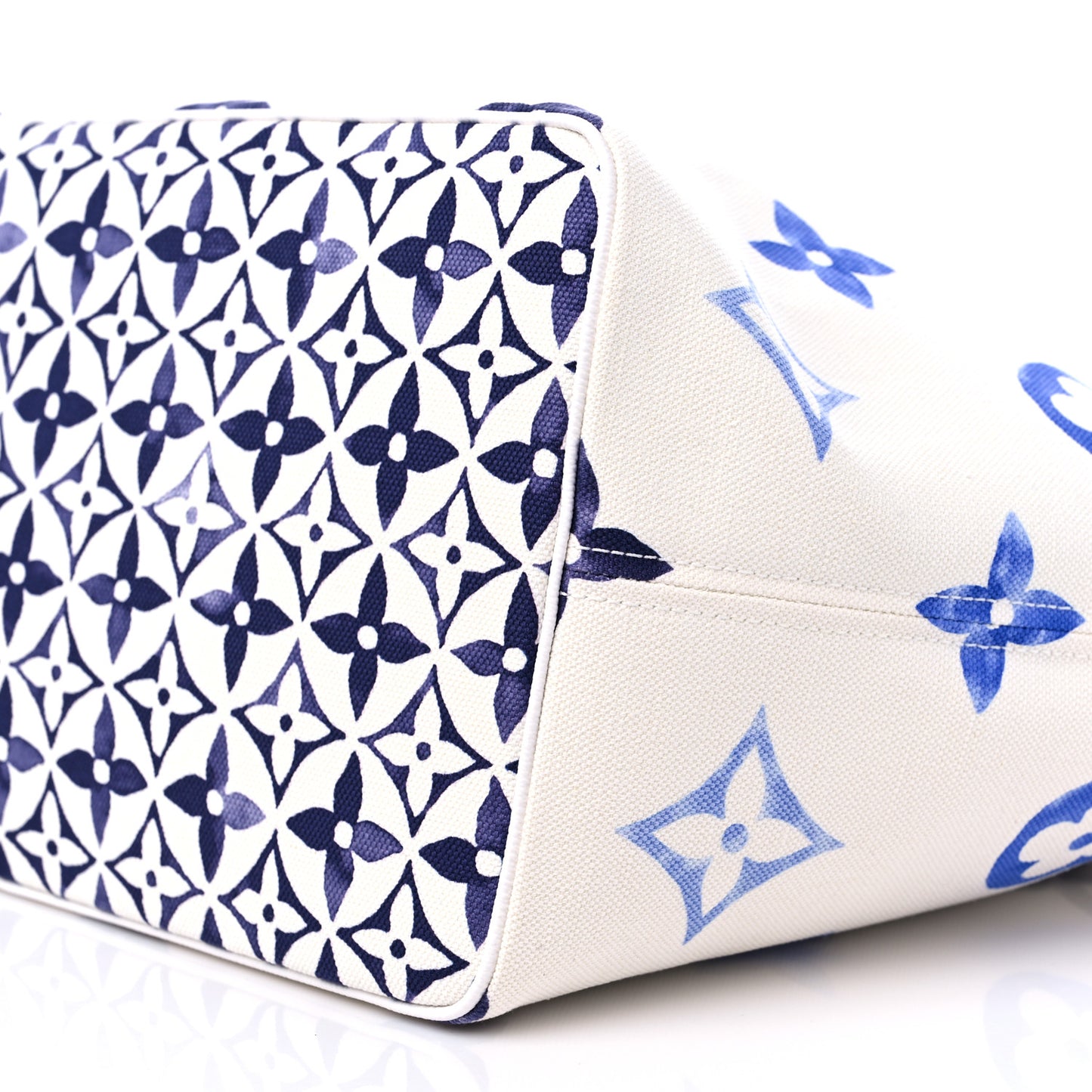 Monogram Canvas By The Pool Miami 2.0 Neverfull GM Blue