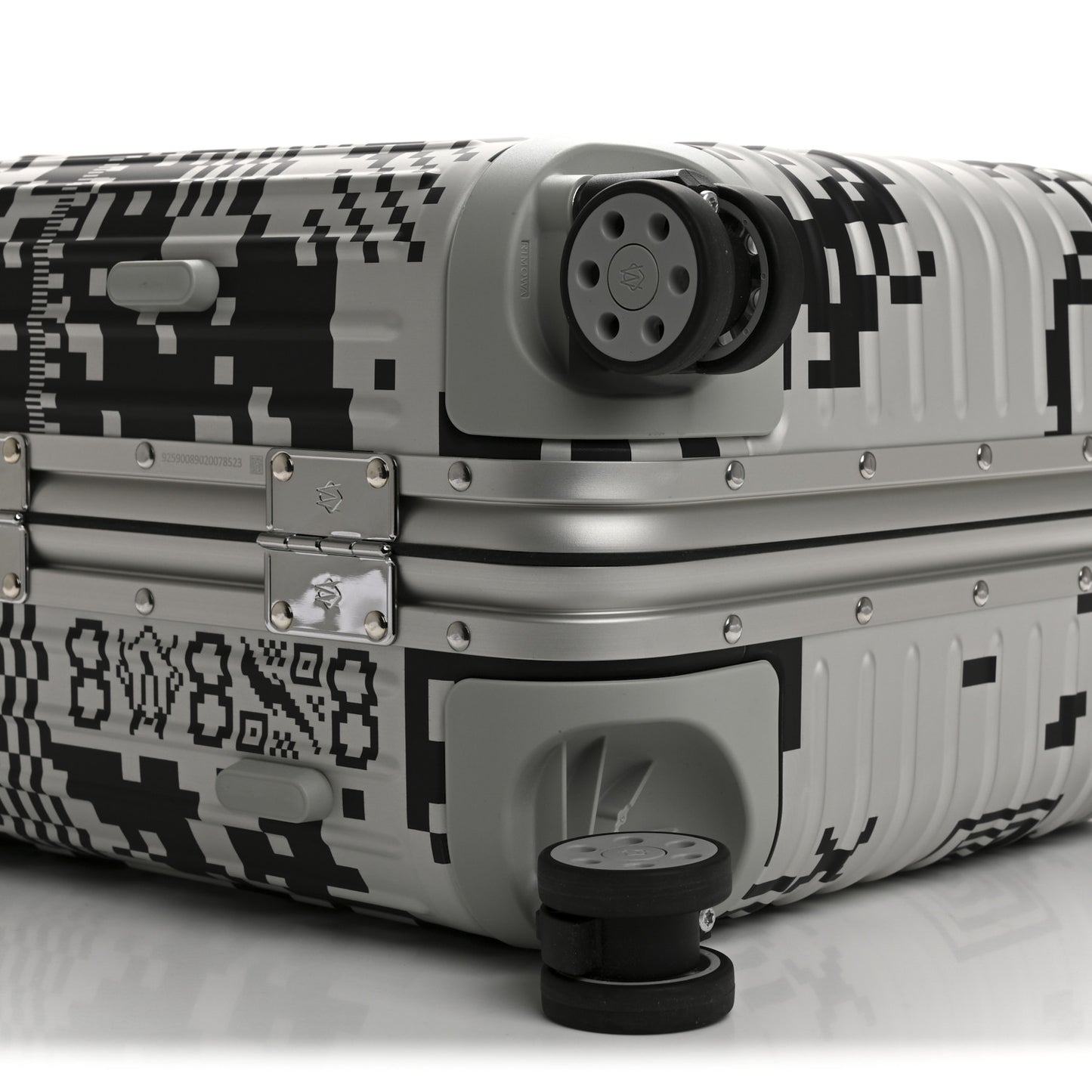 X RTFKT Polycarbonate Printed Original Twist Cabin Silver Black