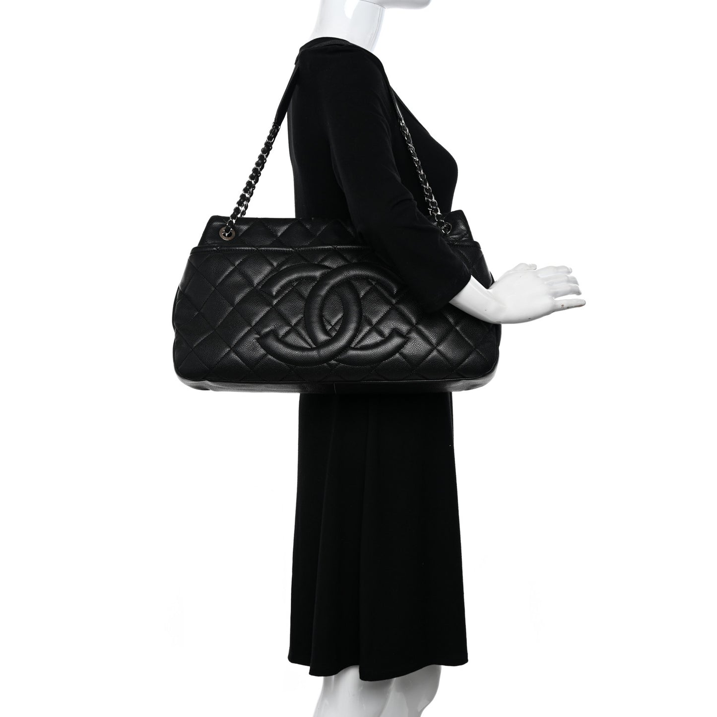 Caviar Quilted CC Timeless Soft Tote Black