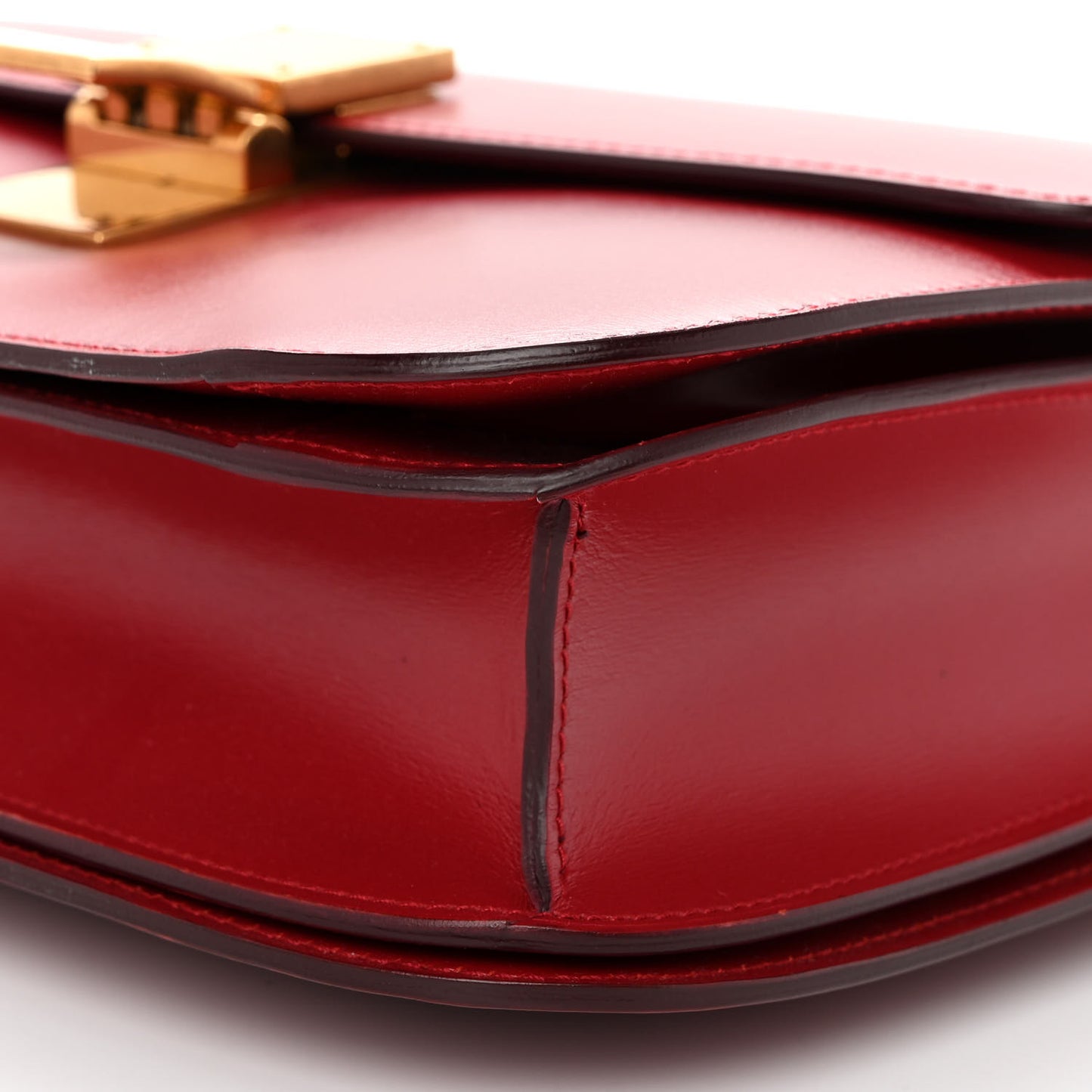 Box Calfskin Medium Classic Box Flap Bag Red
