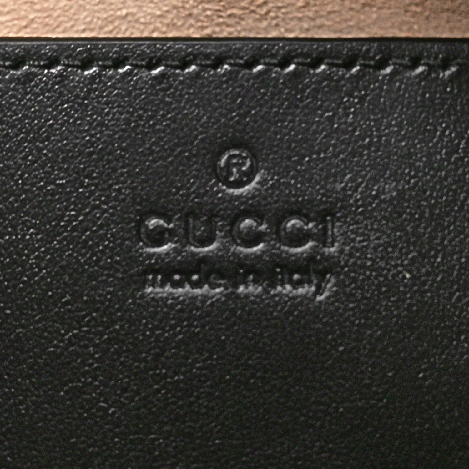 Gucci Calfskin Matelasse Diagonal Mini Interlocking G Heart Shoulder Bag Black 7 of 11