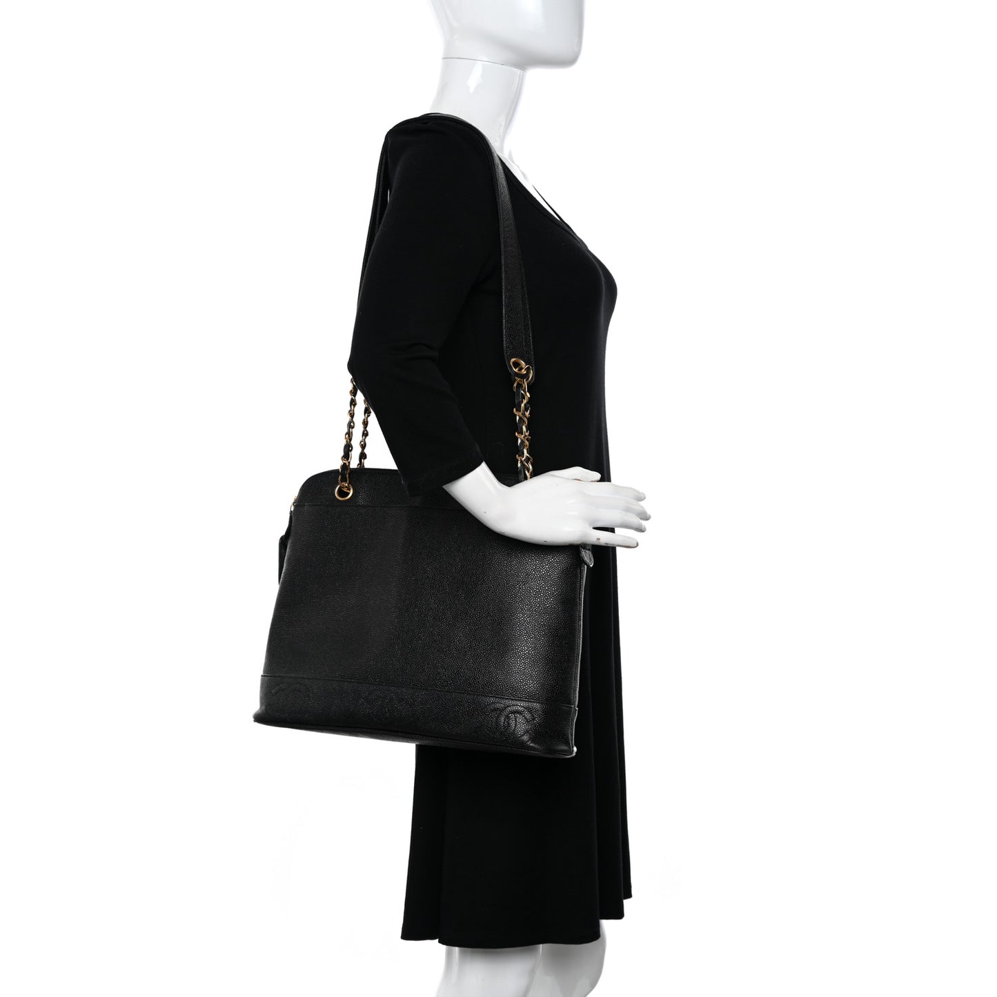 Caviar CC Shoulder Bag Black