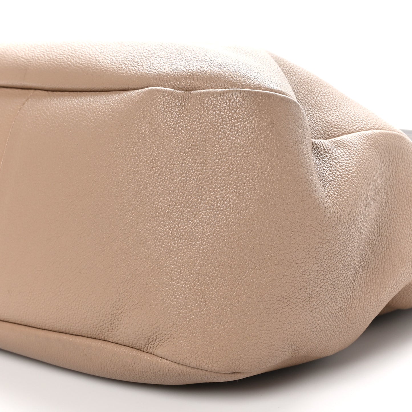 Vitello Daino Hobo Cammeo