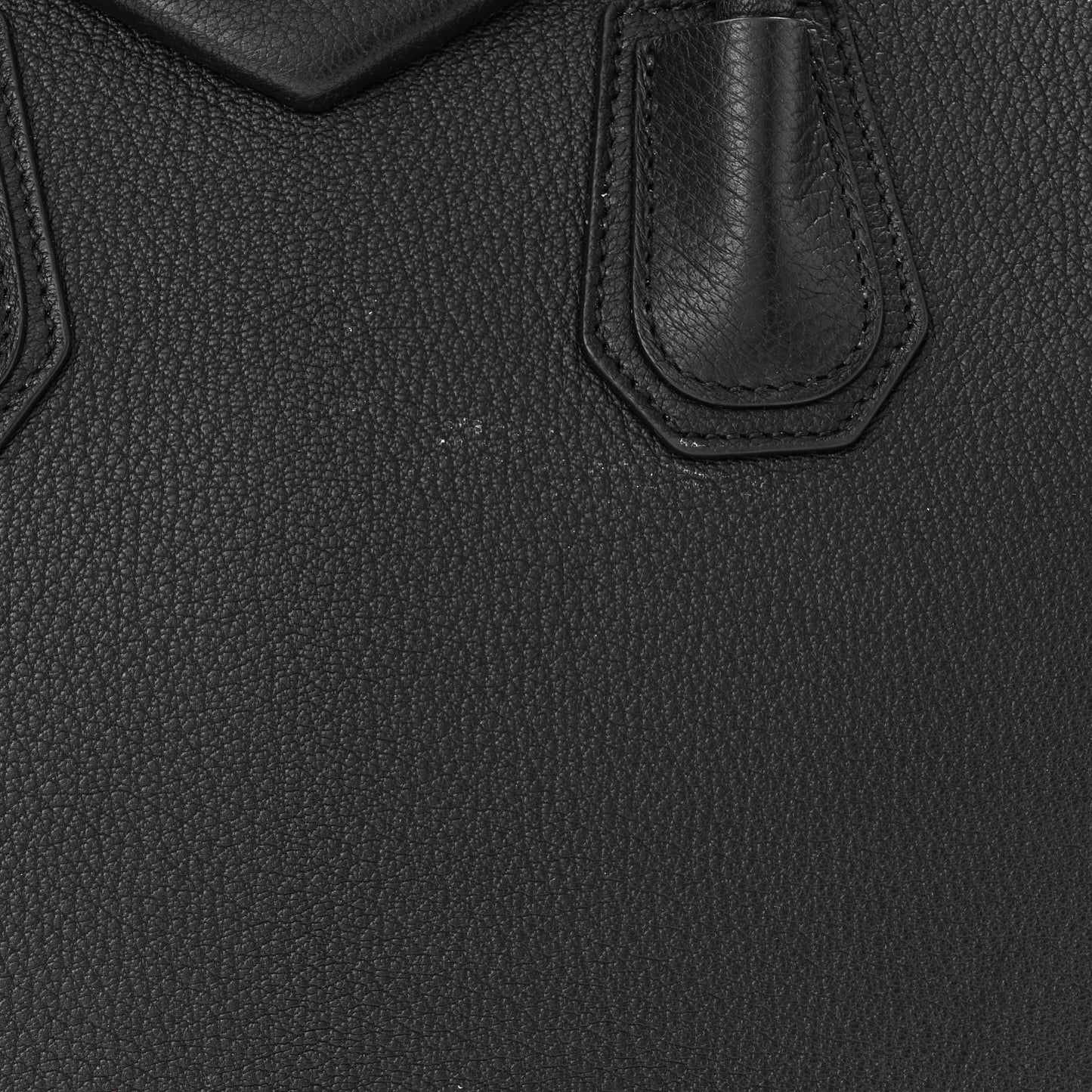Sugar Goatskin Medium Antigona Black