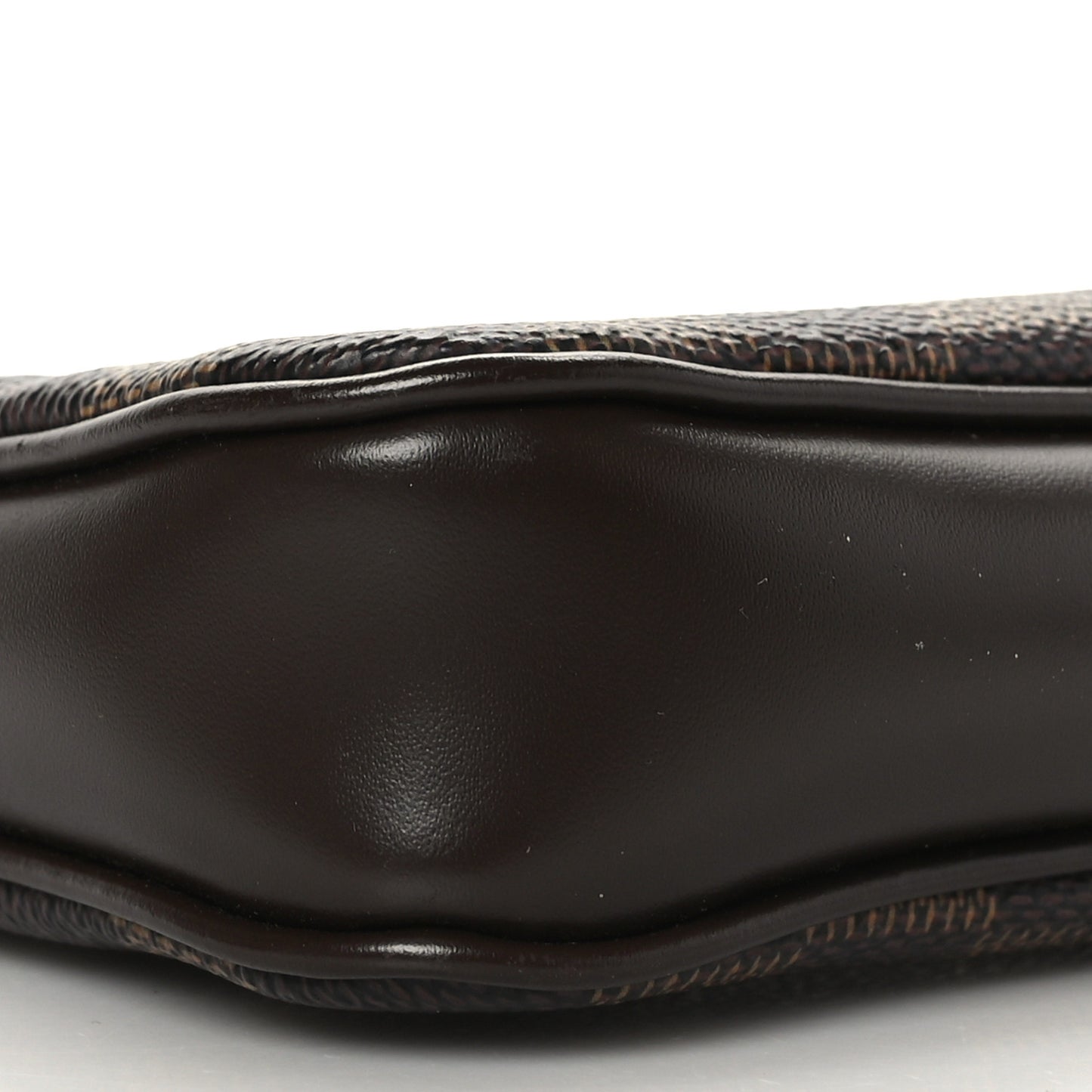 Damier Ebene Navona Pochette Accessories