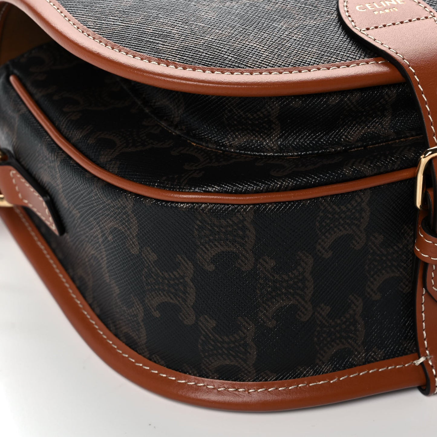 Triomphe Canvas Medium Folco Bag Tan