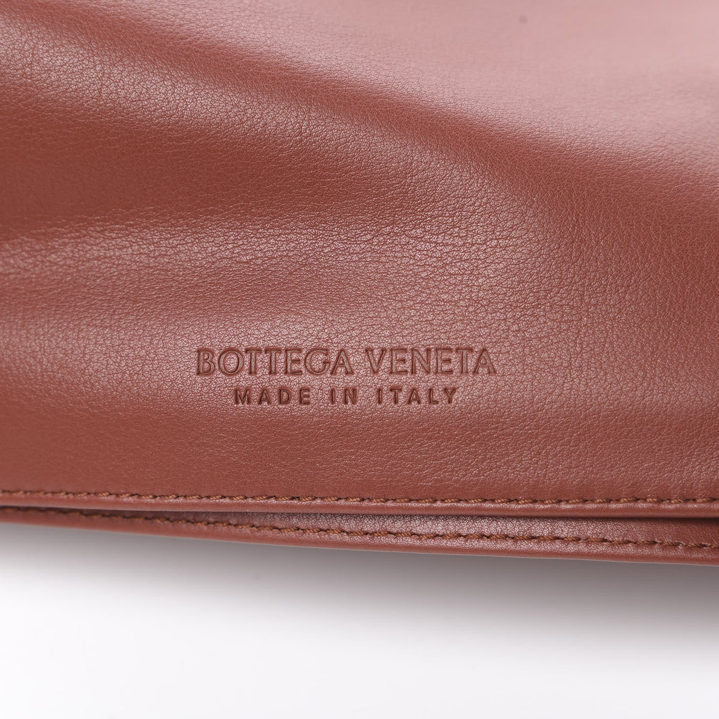 Supple Calfskin BV Twist Rust