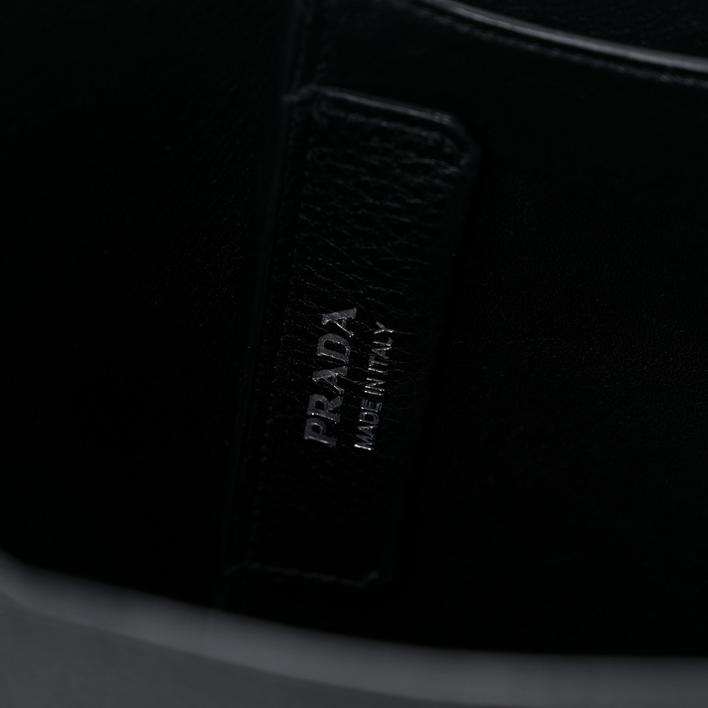Vitello Daino Dynamique Hobo Black