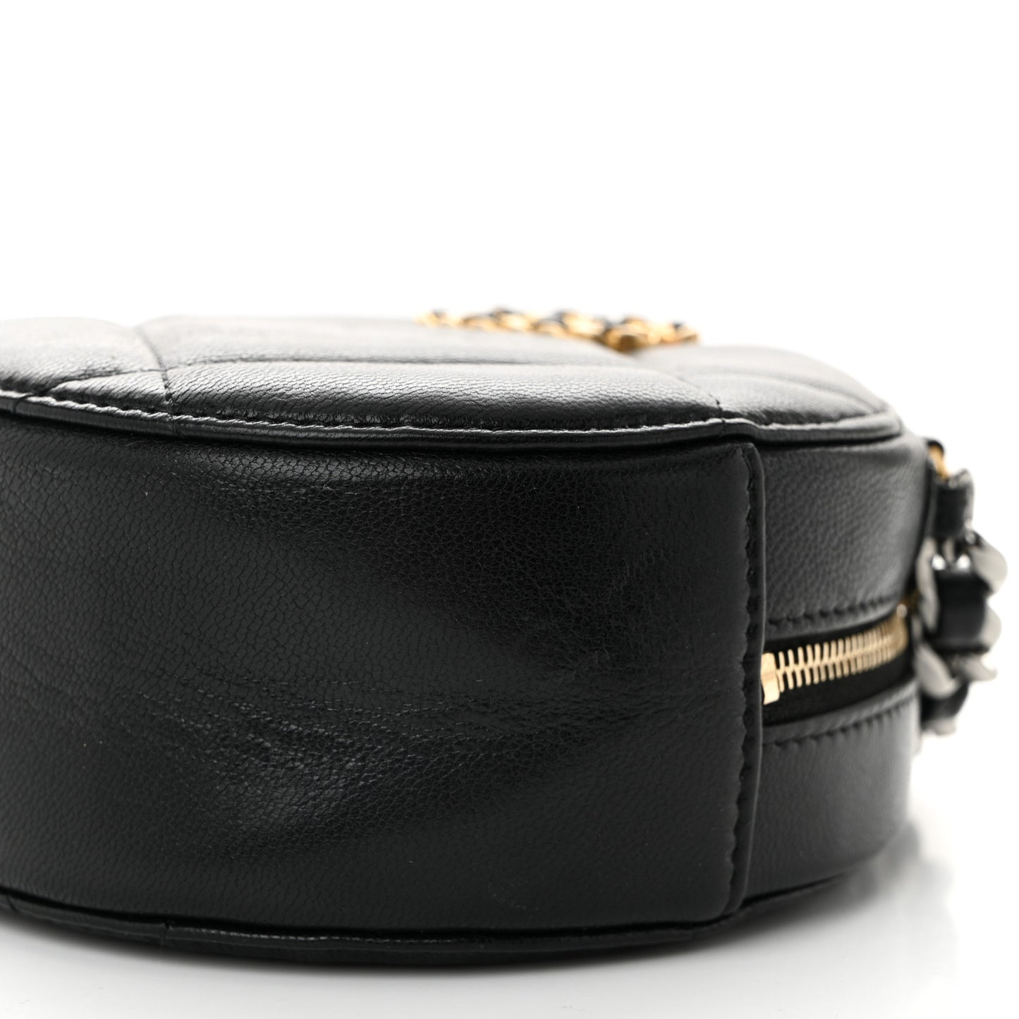 Shiny Goatskin Quilted Chanel 19 Round Clutch With Chain Black