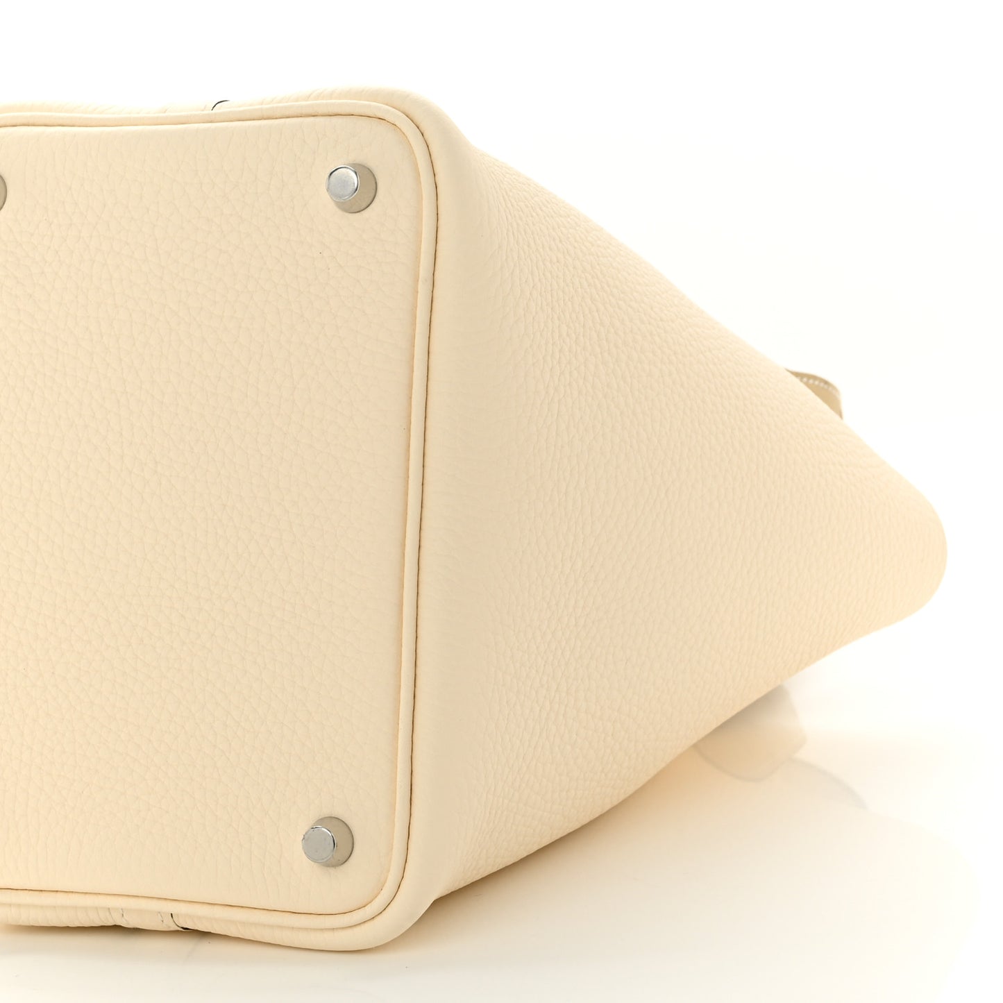 Taurillon Clemence Ostrich Touch Picotin Lock 18 PM Nata Trench